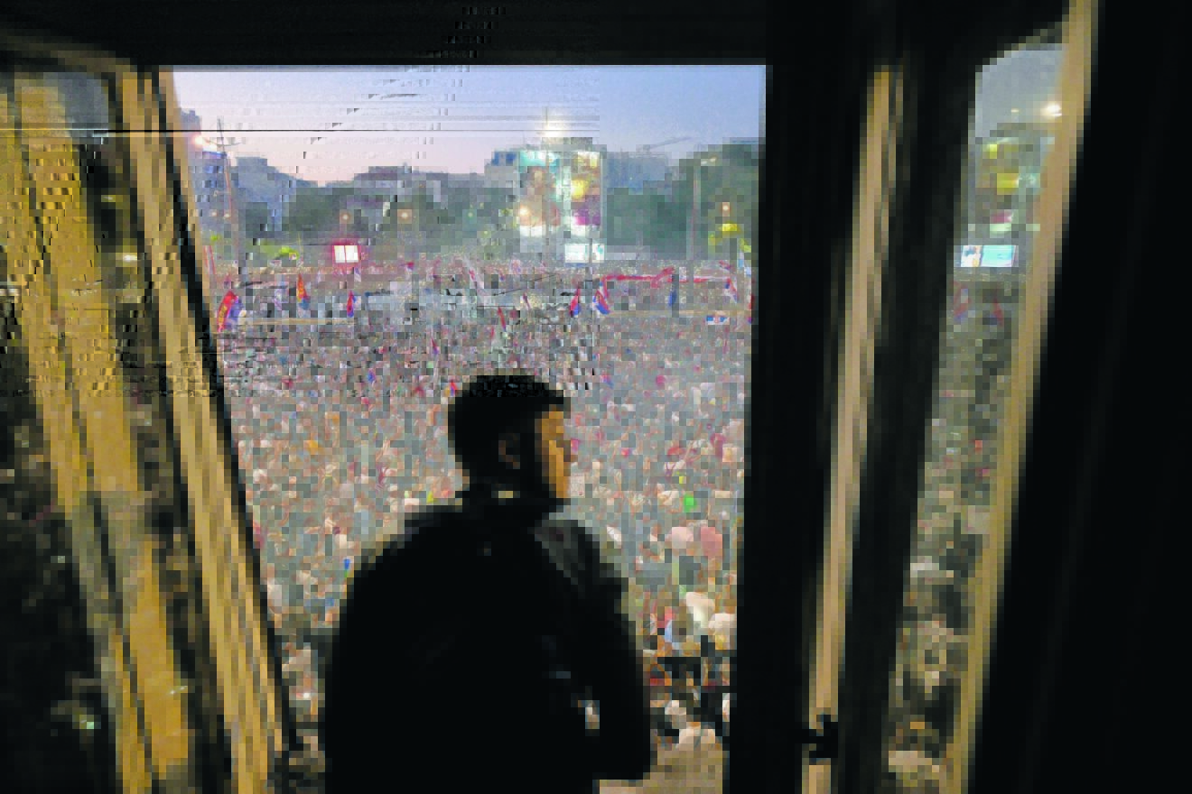 Studierendenproteste in Serbien: Von der Uni auf die Straße