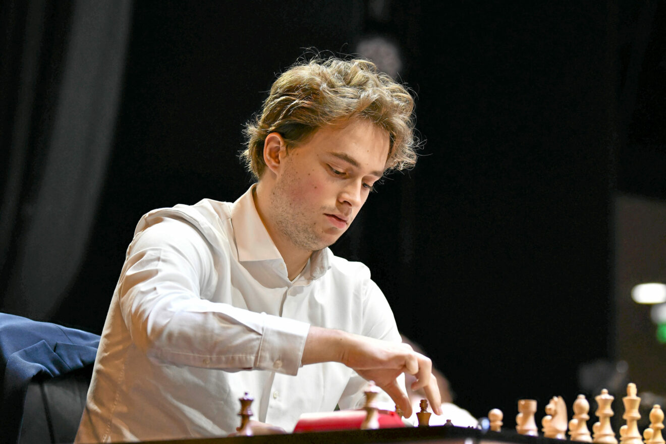 Vincent Keymer beim Grand Swiss: Feuerwerk auf dem Schachbrett