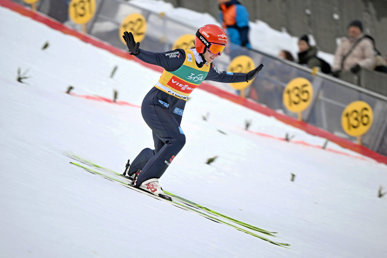 Gleichberechtigung im Skispringen: Vier Schanzen für die Frauen