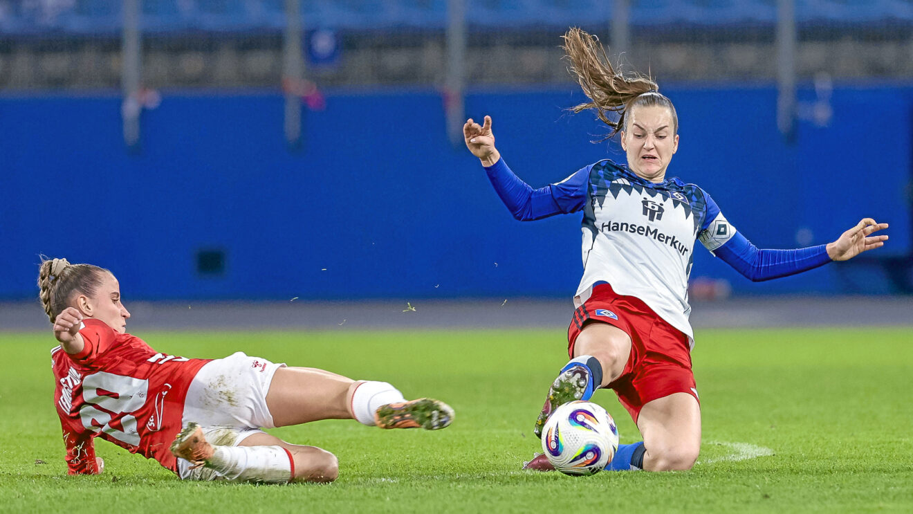 Kampf um die Frauen: Bundesliga-Klubs versus DFB