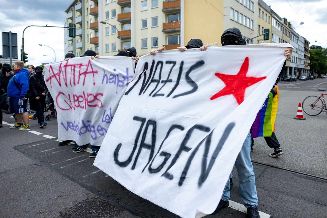 Facebook und Instagram weiten Sanktionen zu »Antifa« aus